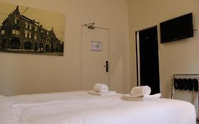 Hotel Raecks