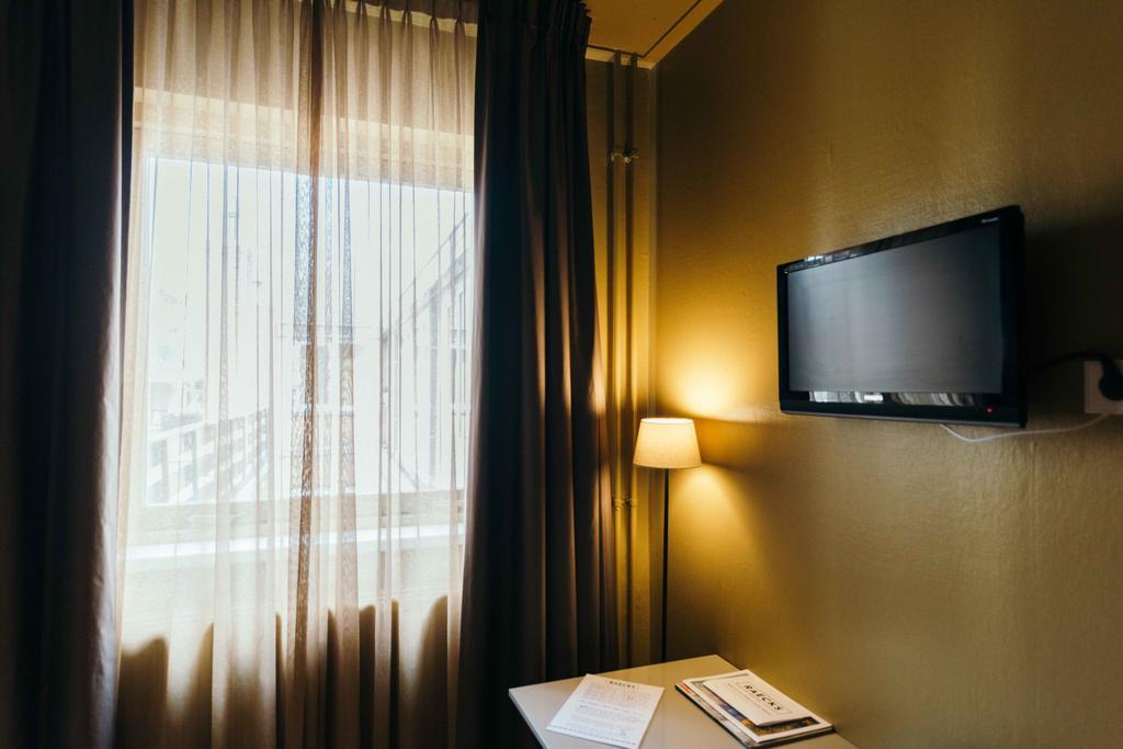 Hotel Raecks Haarlem Extérieur photo