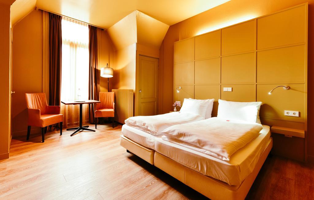 Hotel Raecks Haarlem Extérieur photo
